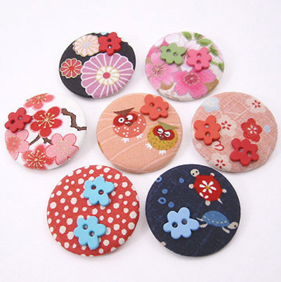 Pins, Badges and Buttons - Blossom badges