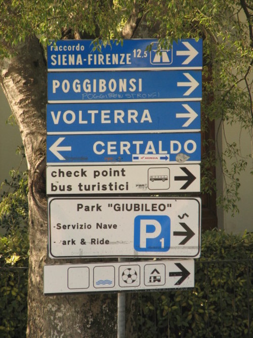 Wayfinding and Typographic Signs - tuscany-directions