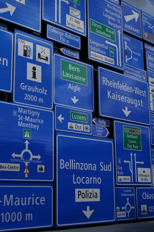 Wayfinding and Typographic Signs - swiss-signs