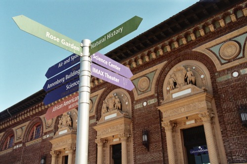 Wayfinding and Typographic Signs - everywhichway