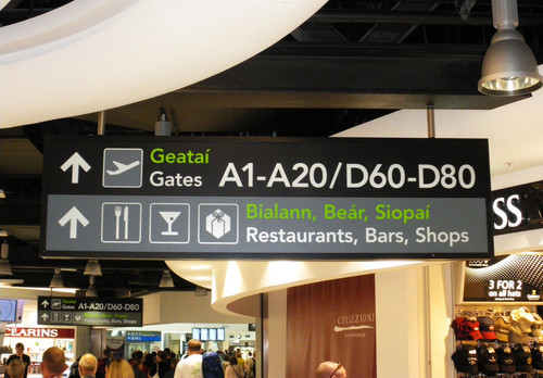 05_Airport_Sign