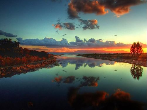 Delegeret Grundlæggende teori Farvel 50 Stunning Examples Of Reflection Photography — Smashing Magazine