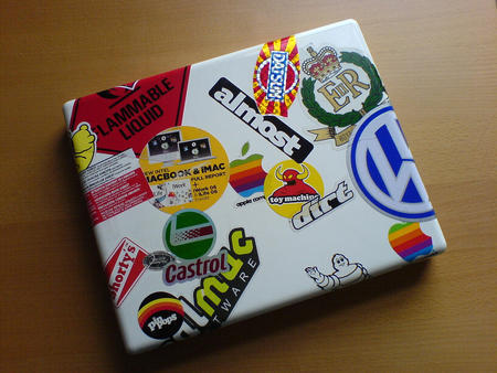 Laptop Sleeves, Skins and Stickers — Smashing Magazine