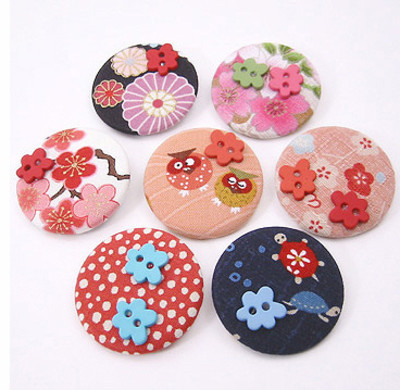 Pins, Badges and Buttons - Blossom badges