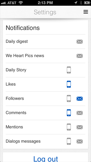 The settings screen in the We Heart Pics app lets users turn off any notifications.