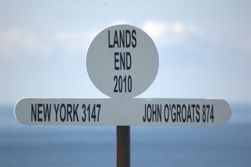 Wayfinding and Typographic Signs - john-ogroats-2