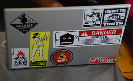 Laptop Designs - Jedibook w/ Technorati sticker