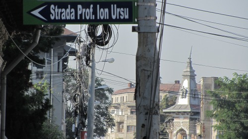 Wayfinding and Typographic Signs - street-signage