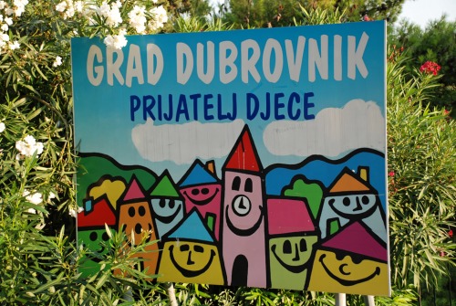 Wayfinding and Typographic Signs - grand-dubrovnik