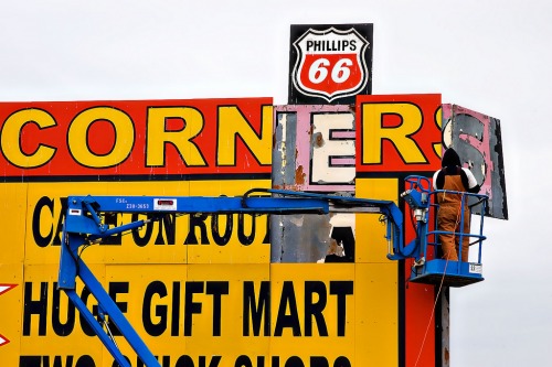 Wayfinding and Typographic Signs - corner-in-primary