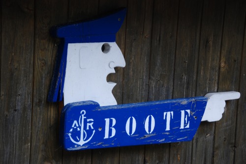 Wayfinding and Typographic Signs - port-sign-boote