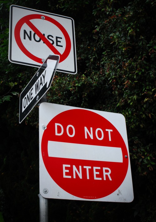 Wayfinding and Typographic Signs - no-no-no