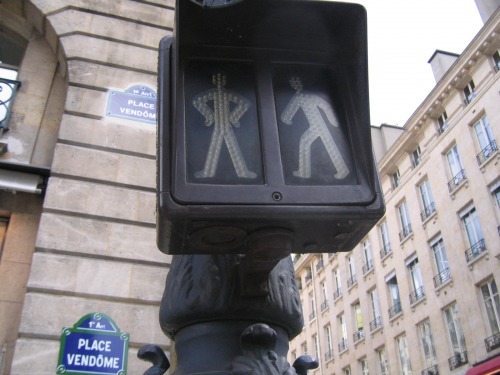 Wayfinding and Typographic Signs - traffic-light-signal