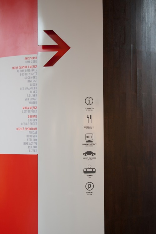 Wayfinding and Typographic Signs - manufaktura-inside