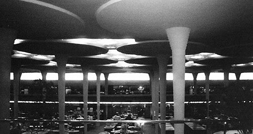 Dendriform columns in the Johnson Wax Administration Building