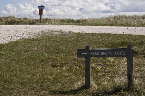 Wayfinding and Typographic Signs - heartbreak-hotel