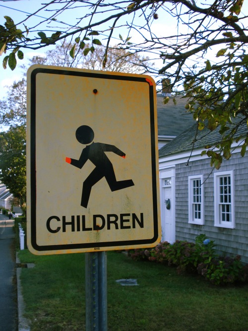 Wayfinding and Typographic Signs - signage-children-rhodeisland