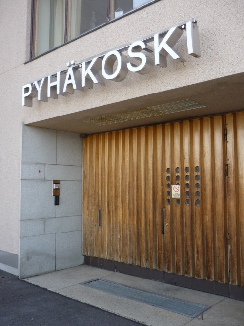 Wayfinding and Typographic Signs - pyhakoski-hydroelectric-dam-signage