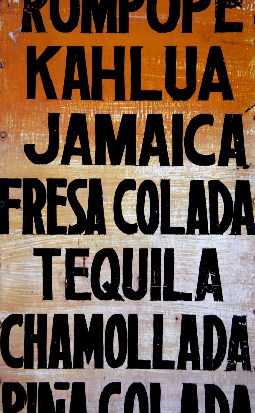 Wayfinding and Typographic Signs - raspado-menu