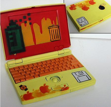 Laptop Designs - SattaMac - 1991 PowerBook 100