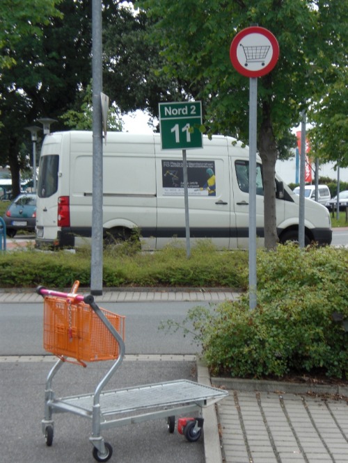 Wayfinding and Typographic Signs - ban-for-shopping-cart-1