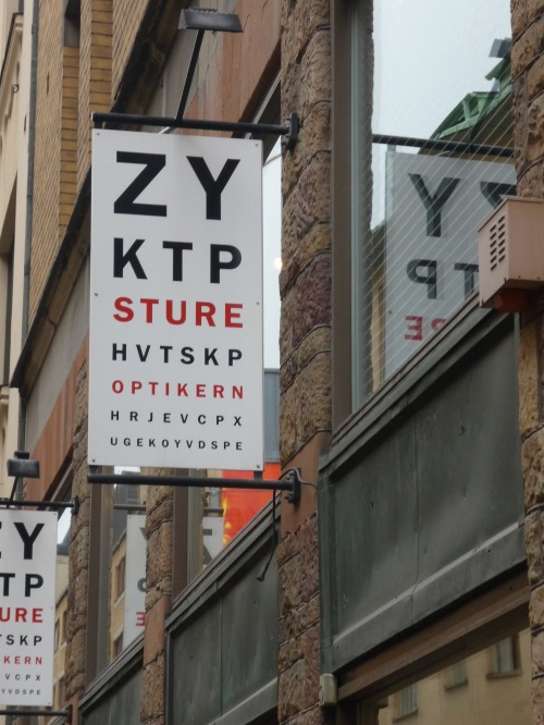 Wayfinding and Typographic Signs - stockholm-optometrist-signage
