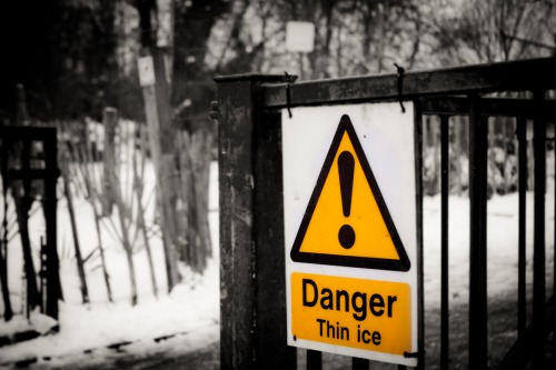 Wayfinding and Typographic Signs - thin-ice