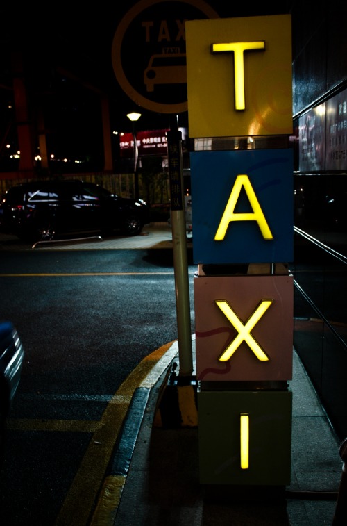 Wayfinding and Typographic Signs - all-boxed-up
