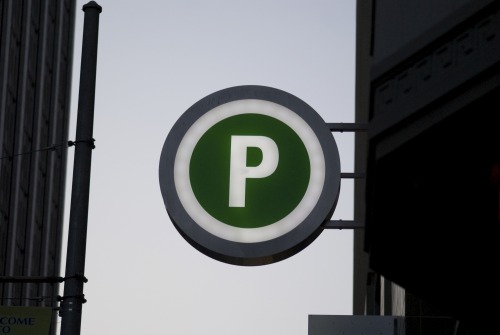 Wayfinding and Typographic Signs - tender-parking