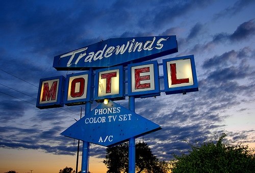 Vintage Signage - Tradewinds Motel - 2