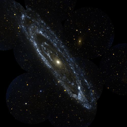 Space Photography - File:Andromeda galaxy.jpg