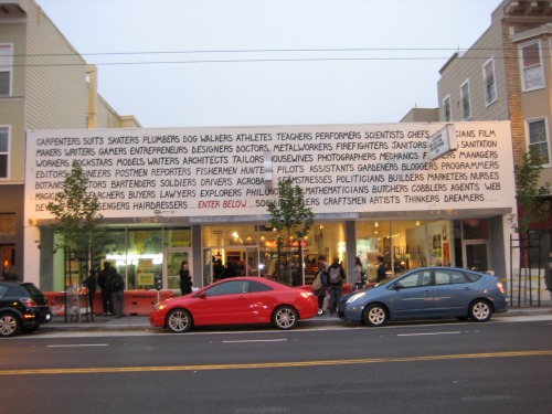 Wayfinding and Typographic Signs - levis-workshop