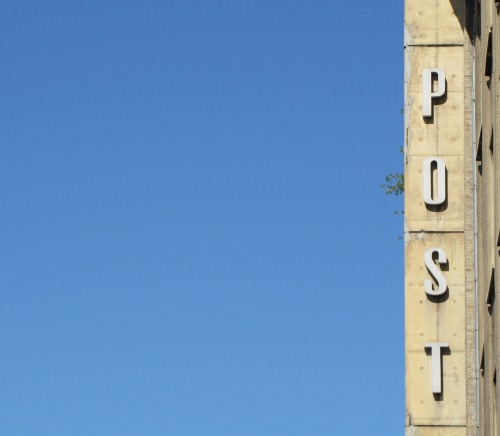 Wayfinding and Typographic Signs - main-post-office-leipzig