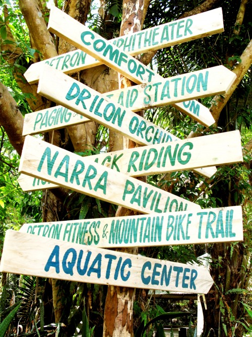 Wayfinding and Typographic Signs - stunning-nature-signage1