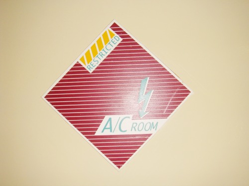 Wayfinding and Typographic Signs - aircon-room