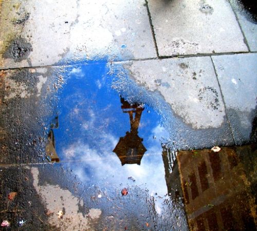 famous water reflection photography