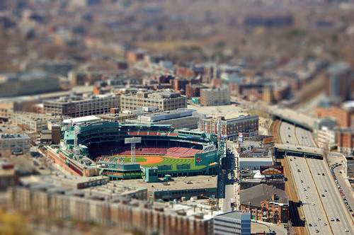 miniature tilt shift photography