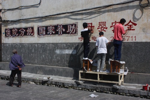 Wayfinding and Typographic Signs - scaffolders