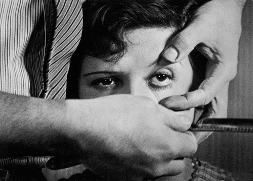 <em>A razor is drawn towards a woman's eye in this still from the film </em>Un Chien Andalou<em> by Salvador Dalí and Luis Buñuel, 1928.</em>